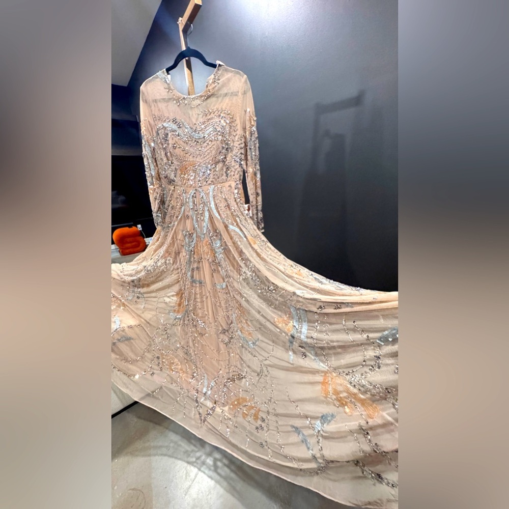 MAC DUGGAL
Long Sleeve Embellished Illusion Evening Gown 5217 Nude silver prom - Picture 6 of 8